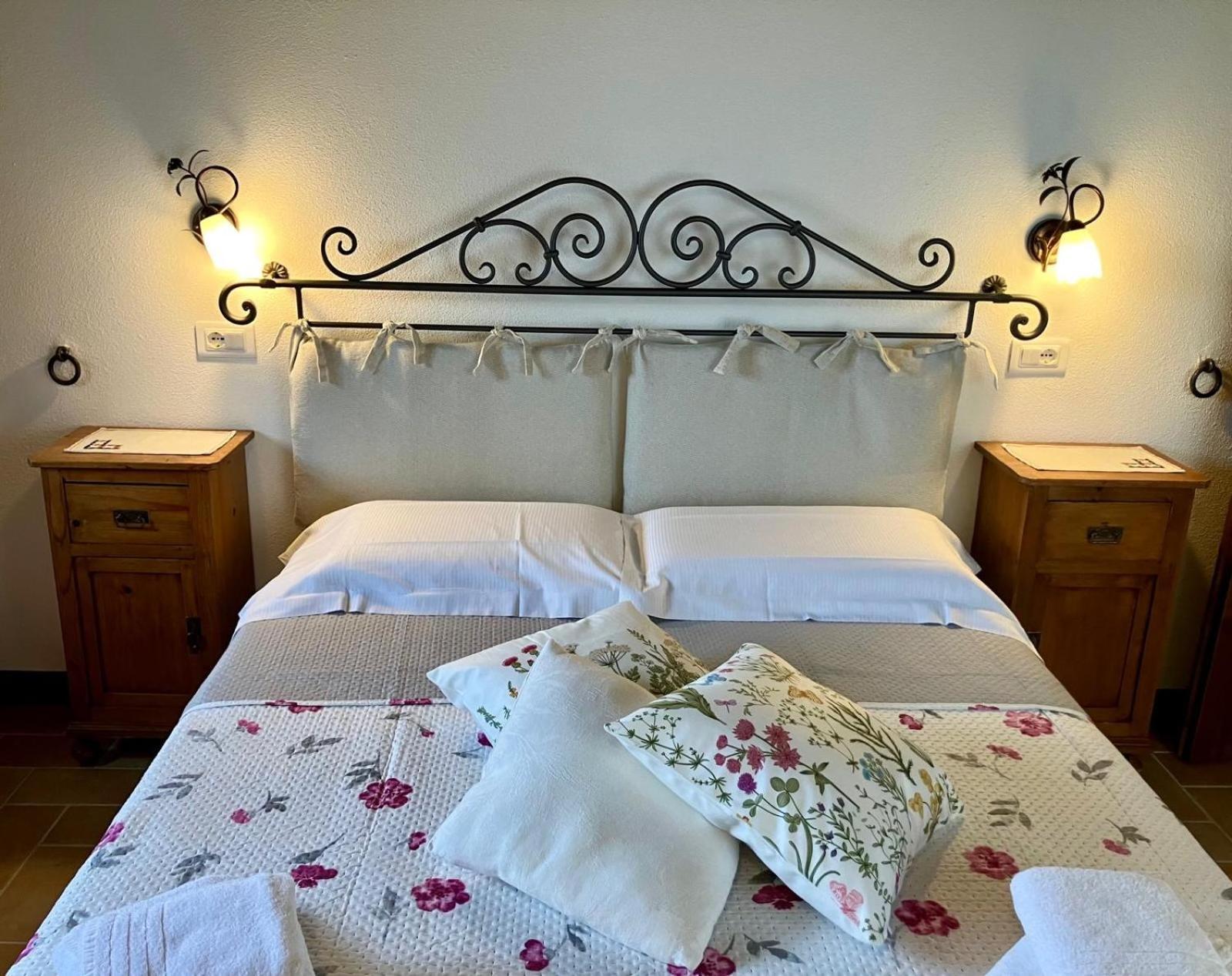 Agriturismo Santa Maria Πιέντσα Εξωτερικό φωτογραφία