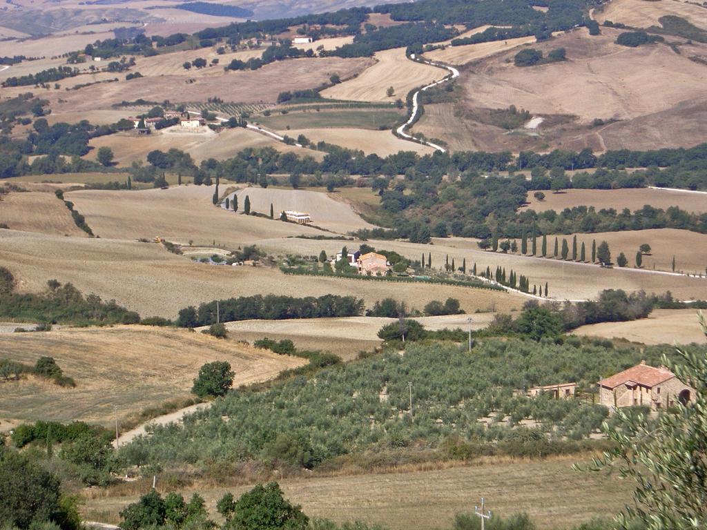 Agriturismo Santa Maria Πιέντσα Εξωτερικό φωτογραφία