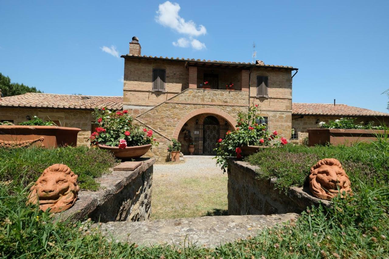 Agriturismo Santa Maria Πιέντσα Εξωτερικό φωτογραφία